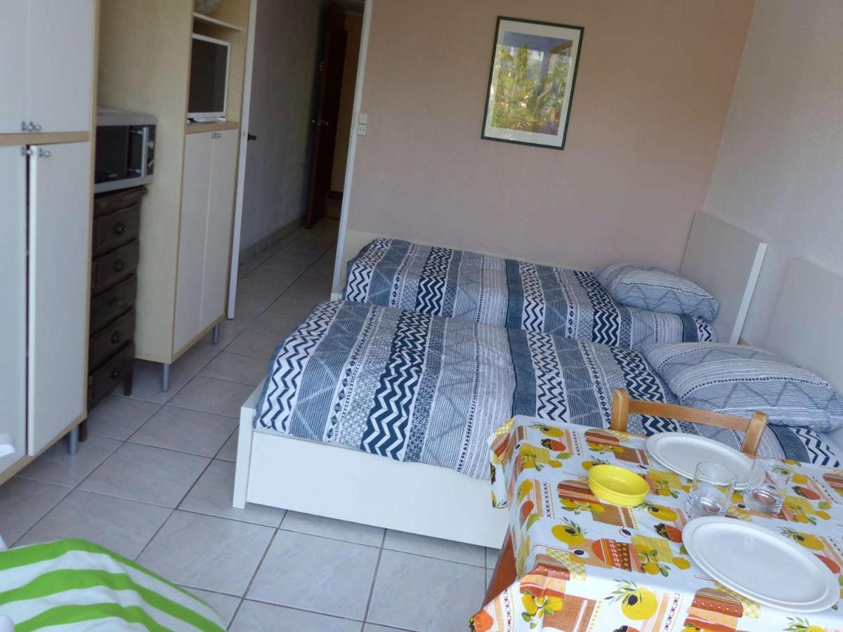 Studio Cosy Avec Tv Et Cuisine Equipee, Bord De Mer Le Lavandou - Fr-1-308-34 المظهر الخارجي الصورة